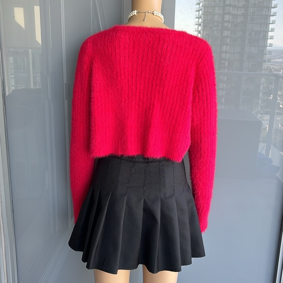 Urban Outfitters  Pink Fuzzy Sweater - Picture 2 of 11